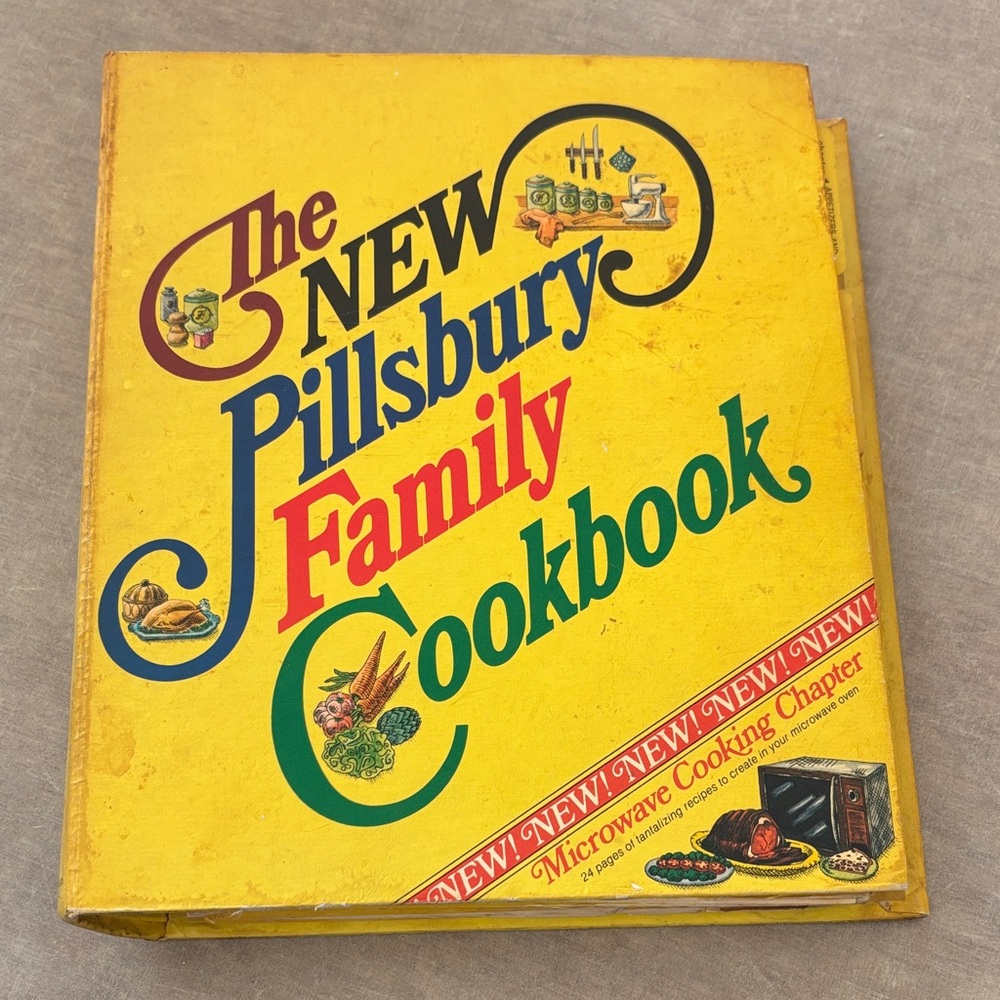 Vintage Pillsbury Family Cookbook